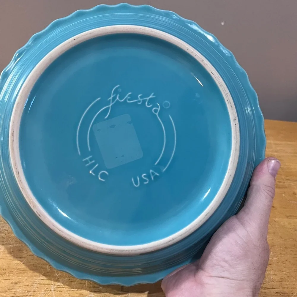 Fiesta Turquoise Deep Dish Pie Baker Scalloped 10.5